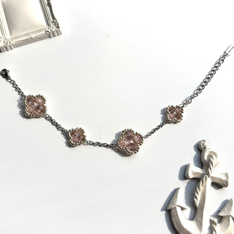 Clover Crystal Bracelet Handmade Beaded Jewelry Rhodium Plated Elegance Pink - 手鍊/手環 - 玻璃 粉紅色