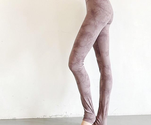 Highly elastic, skin-friendly and soft yoga pants – rose powder [Yoga pants/high  waist yoga pants/yoga leggings] - Shop NoMad Om Factory Women's Yoga  Apparel - Pinkoi