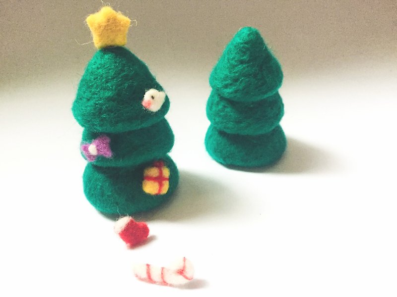 My Christmas tree _ wool felt Christmas tree + jewelry combination (can be customized) - ของวางตกแต่ง - ขนแกะ สีเขียว