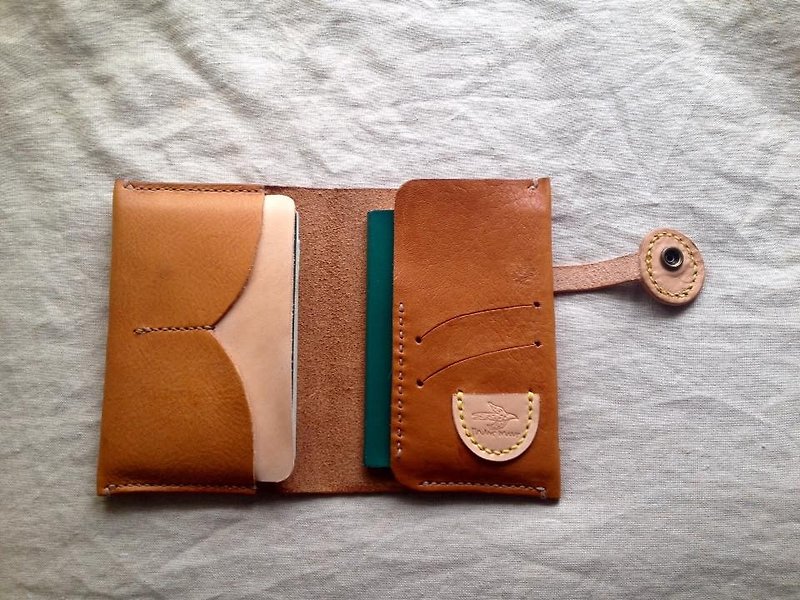 Lan Yu passport holder / PDA books handmade clothing _ - Notebooks & Journals - Genuine Leather Brown