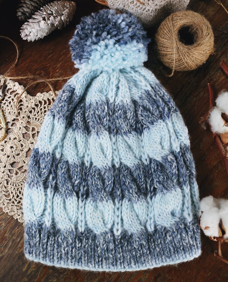 ChiChi Handmade-Thick Warmth-Twist-Woolen Hat - หมวก - ขนแกะ สีน้ำเงิน