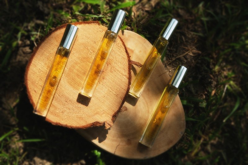 Botanical Perfume Oil | Oriental Eden - Inner Illumination - Fragrances - Essential Oils Transparent