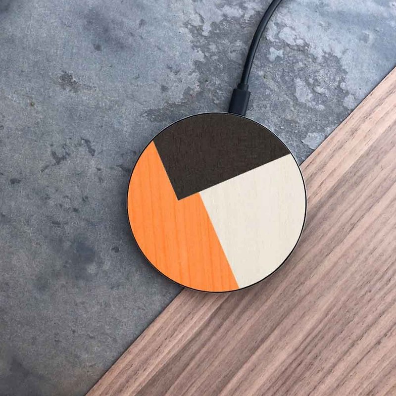 [Pre-Order] Log Wireless Charging Pad / Inlaid Orange - Phone Charger Accessories - Wood Black
