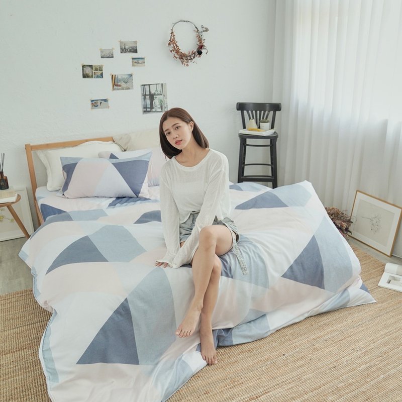 Soft silk lyocell fiber bed bag set thin quilt cover cotton dual-use quilt/made in Taiwan bed sheets/HT038 - Bedding - Other Materials Multicolor