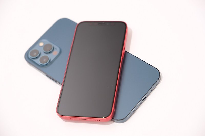 iPhone12細緻霧玻璃保護貼-玩家首選 - 手機配件 - 玻璃 