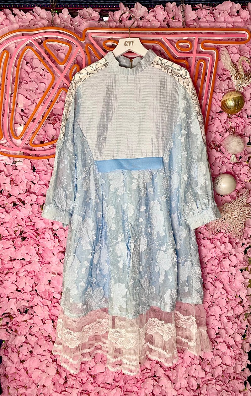 OTT獨一無二•日系粉藍色克白喱士織錦立體花連衣裙Blue Dress - 洋裝/連身裙 - 棉．麻 藍色