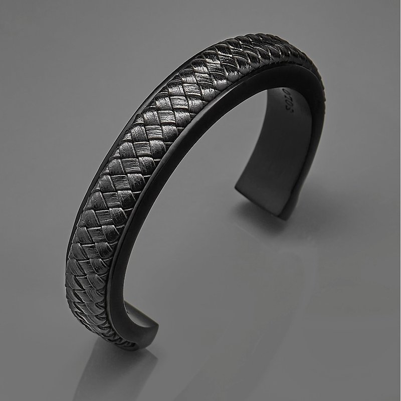 C type woven leather bracelet - สร้อยข้อมือ - โลหะ สีดำ