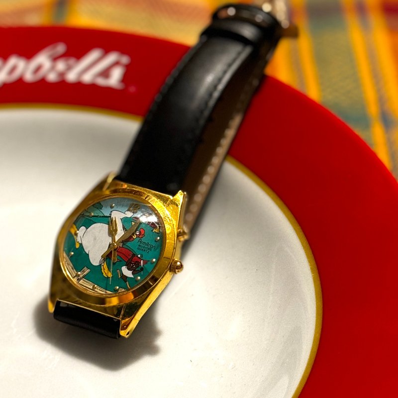 1988 Foghorn Leghorn Style Watch - Men's & Unisex Watches - Other Materials Gold