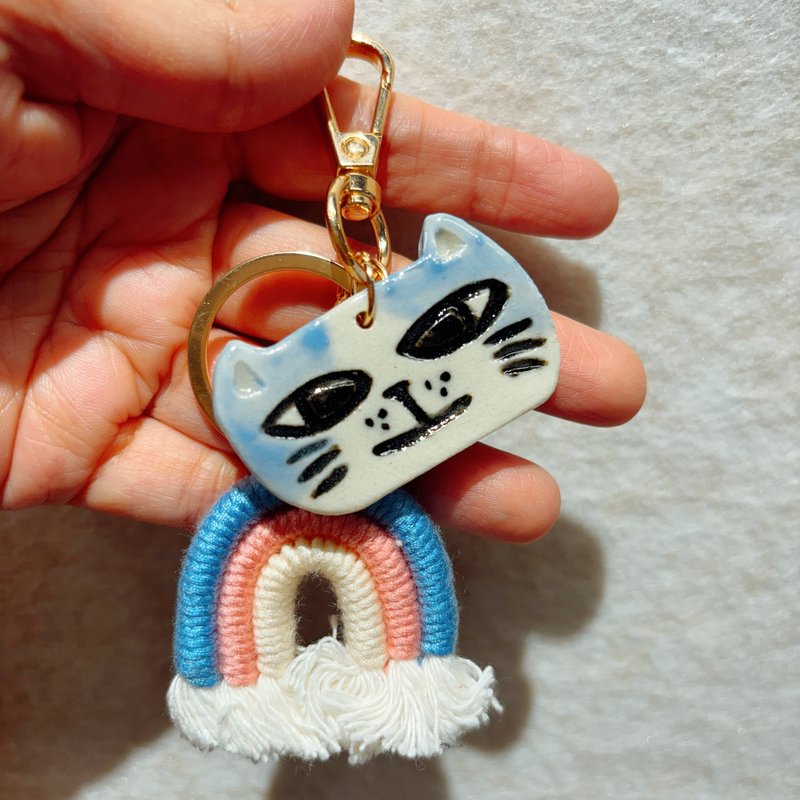 Cat pendant│Yoshino Eagle x keychain handmade cat ceramic gift - Keychains - Pottery 