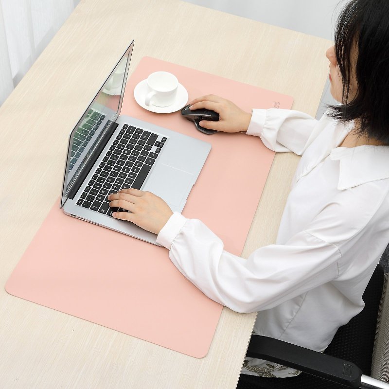 オフィスに欠かせないギフト、Raymii超大型マウスパッド、高品質で柔らかくスタイリッシュなテーブルマット - マウスパッド - 合皮 ピンク