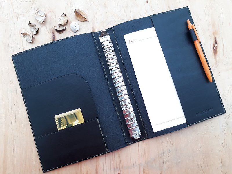 A5 loose-leaf notebook - with pen insert (20 holes) │Vegetable tanned leather, hand-dyed and brandable - สมุดบันทึก/สมุดปฏิทิน - หนังแท้ สีดำ