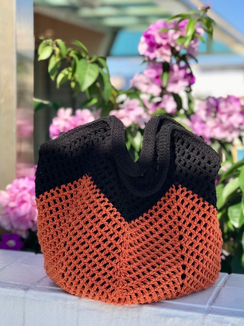 Handmade-woven cotton shoulder/handbag-pumpkin-work/commute/light travel/birthday gift - Handbags & Totes - Cotton & Hemp Orange