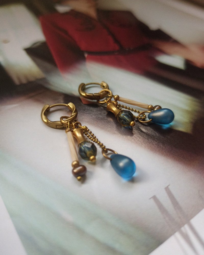 [Duobao Limited Edition] Bronze hoop earrings, imported beads, freshwater pearls/pair - ต่างหู - ทองแดงทองเหลือง หลากหลายสี