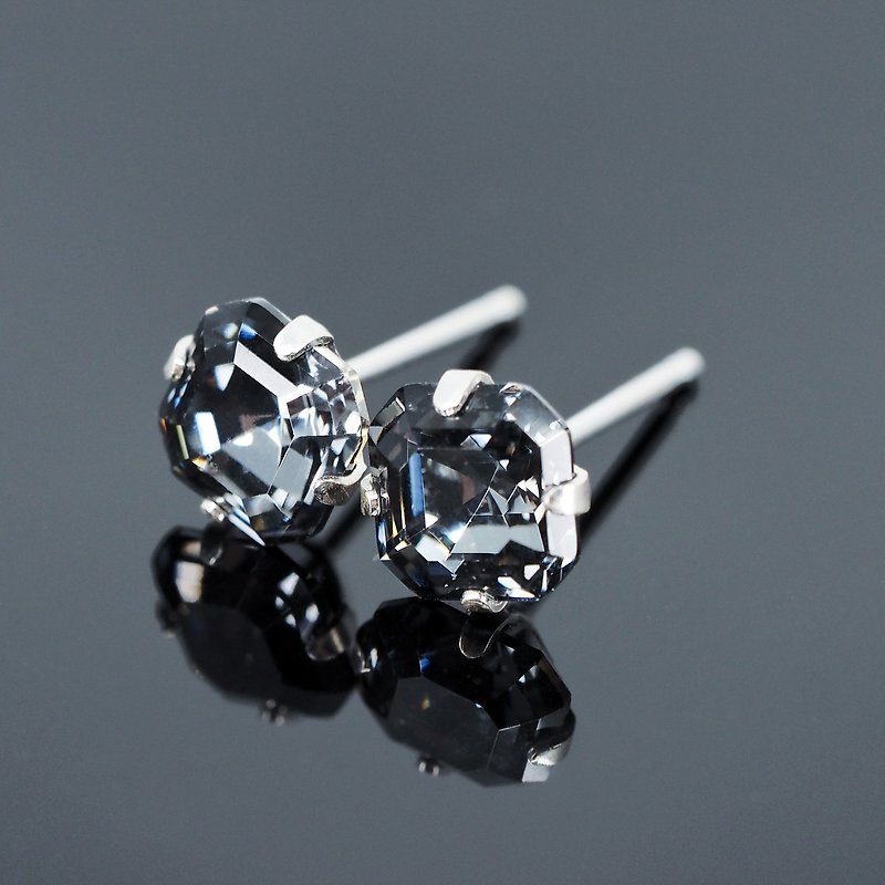 Midnight Black Swarovski Crystal Earrings, 925 Sterling Silver, 6mm Square, 女士耳釘 - 耳環/耳夾 - 純銀 黑色