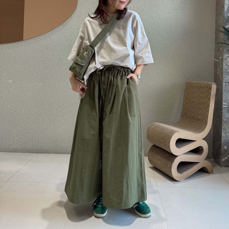 Giant 長褲 moss 綠色 - 女長褲 - 其他材質 綠色