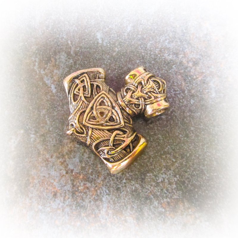 Mjolnir bronze necklace pendant,Thor hammer necklace,Scandinavian jewelry,men's - 吊飾/掛飾 - 銅/黃銅 金色