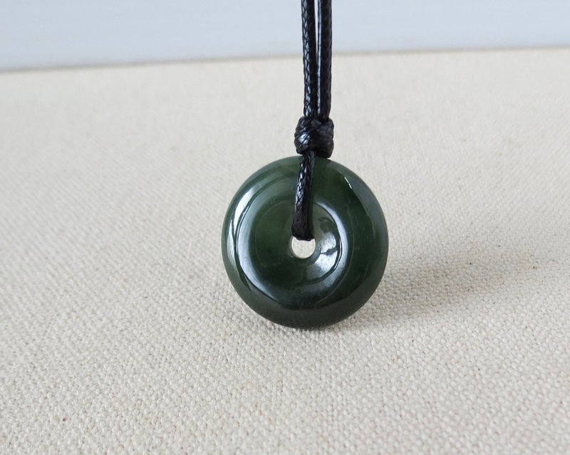 Year of the animal [safe and happy] safe buckle jade Korean Wax thread necklace*BC03*attract wealth and protect against villains - สร้อยคอยาว - เครื่องเพชรพลอย หลากหลายสี