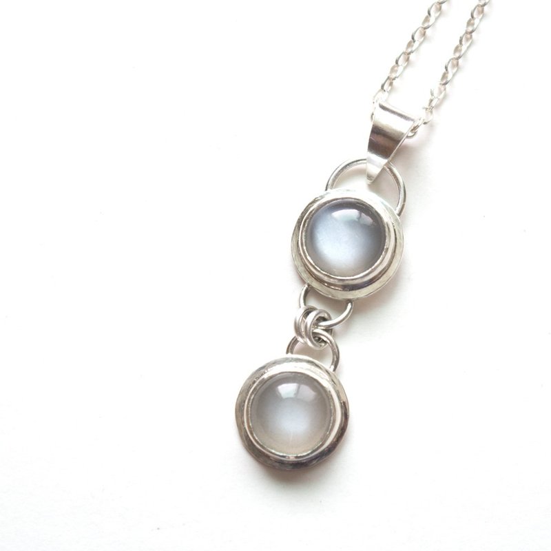 灰月光石純銀墜 Grey moonstone silver pendant - 項鍊 - 寶石 灰色