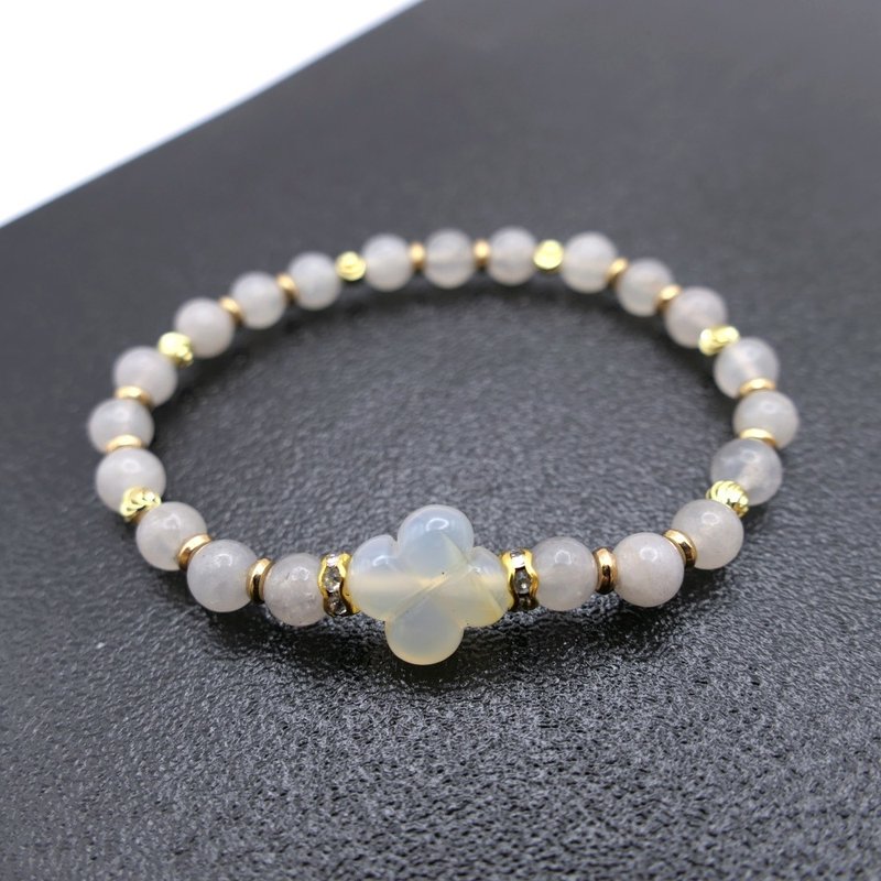 Four leaf clover Stone bracelet - สร้อยข้อมือ - วัสดุอื่นๆ 