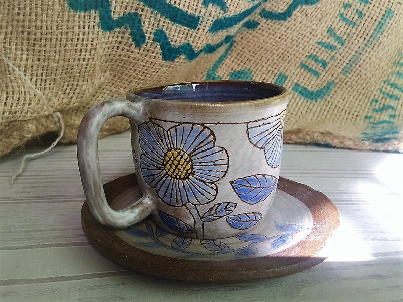 Flowers and white-washed sky-coffee cup tray set_pottery mug - แก้วมัค/แก้วกาแฟ - ดินเผา ขาว