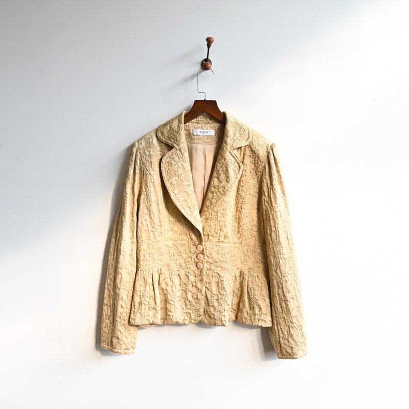 [Egg Plant Vintage] Chunshu Liuyun delicate jacquard vintage blazer - Women's Blazers & Trench Coats - Other Man-Made Fibers 