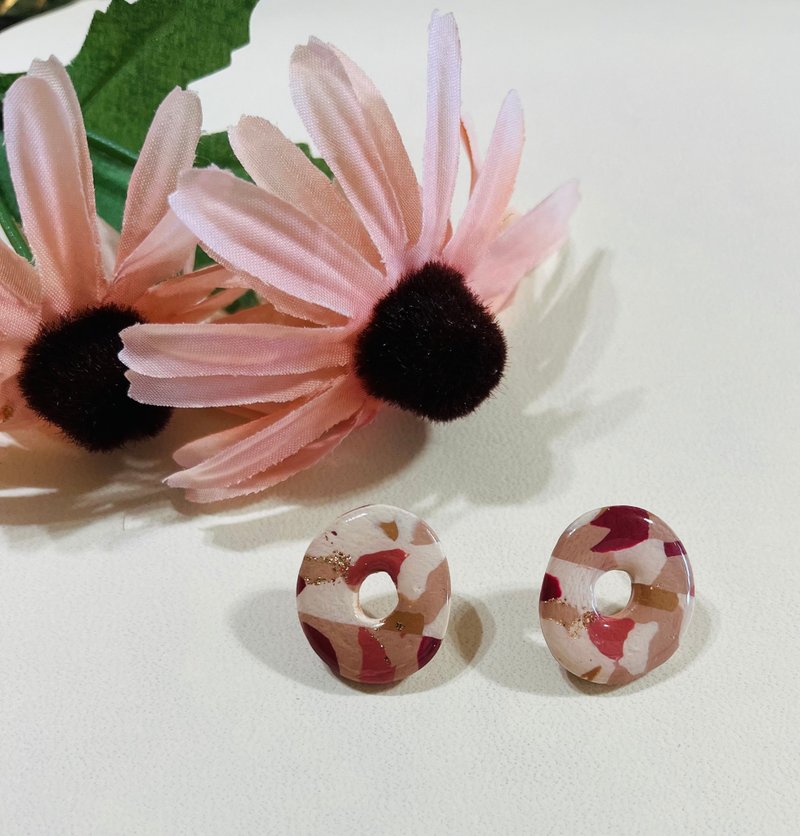 Magnificent pottery (style 1) soft clay earrings - ต่างหู - ดินเผา หลากหลายสี