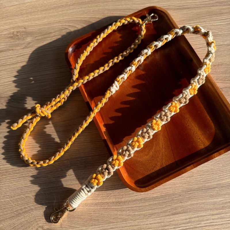 小肉球 | 手編 可調式 手機掛繩 - 手機掛繩/背帶 - 棉．麻 