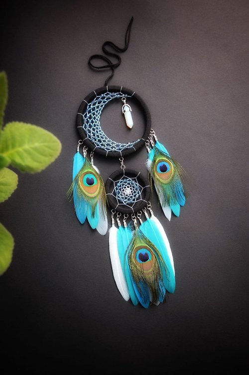 VIDADREAMS Turquoise blue crescent moon Dream catcher with moonstone crystal, ดักฝัน
