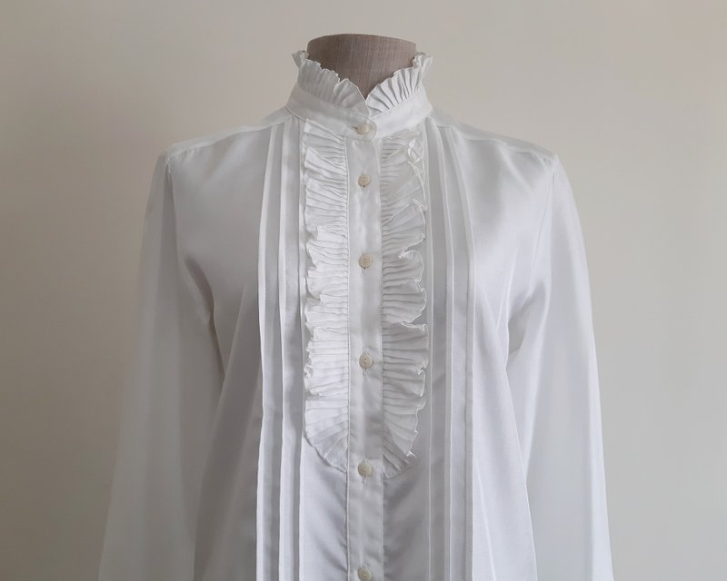 XS Vintage White Ruffle Collar Blouse Womens Long Sleeve Pleated Top Cute Blouse - 女上衣/長袖上衣 - 聚酯纖維 白色
