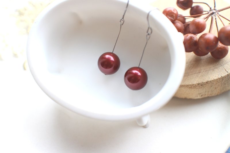 Red Apple-Crystal pearl stainless earrings - ต่างหู - โลหะ หลากหลายสี