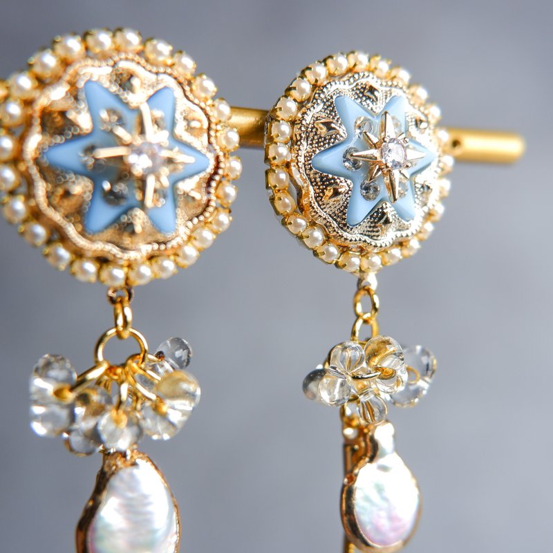 Button and pearl (one of a kind) - Earrings & Clip-ons - Pearl Multicolor