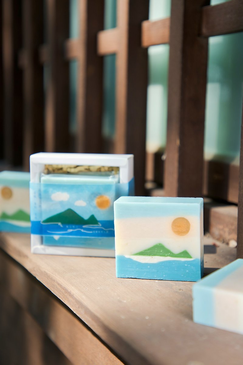 Kameyama Asahi Soap Single Entry Gift Box | - อื่นๆ - วัสดุอื่นๆ สีน้ำเงิน