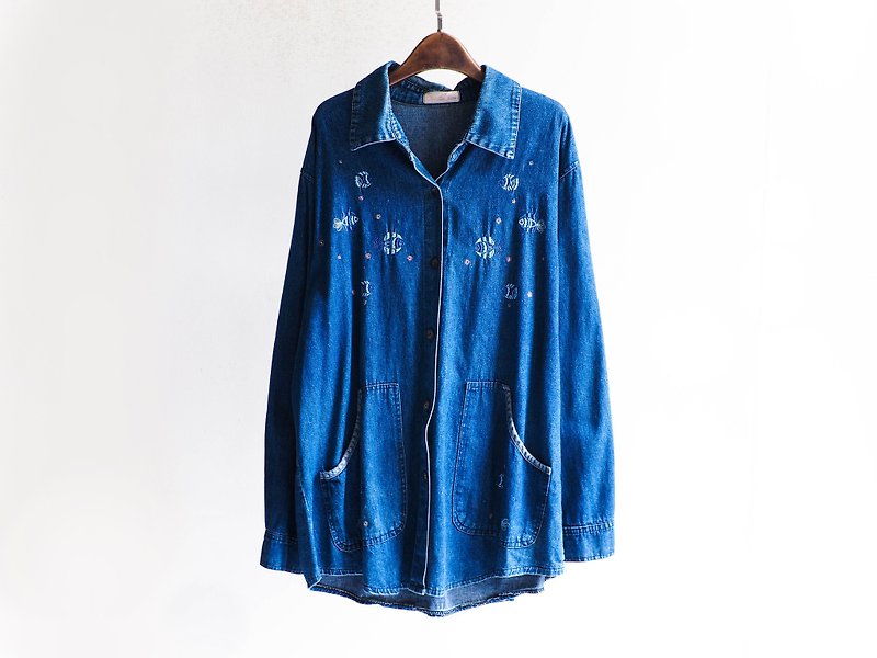 River Hill - Nagasaki love the clear ocean currents antique cotton shirt jacket shirt oversize vintage - Women's Tops - Cotton & Hemp Blue