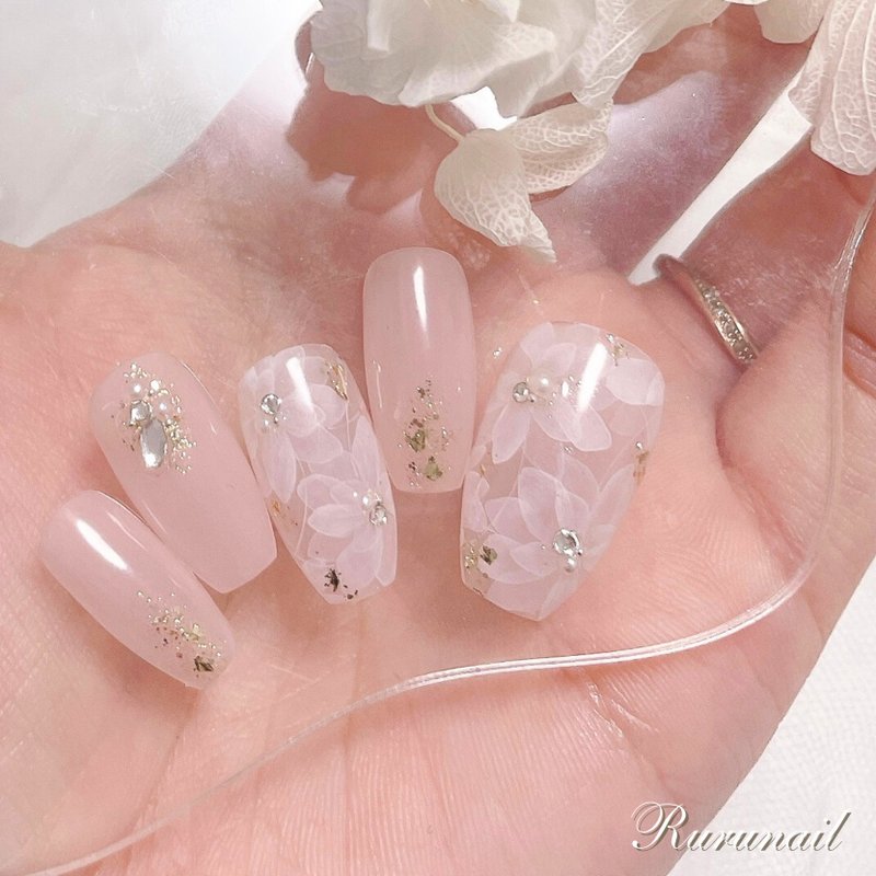 Handmade nails / weddingnails/Flower design / Size Specific Order - ยาทาเล็บ - เรซิน สึชมพู