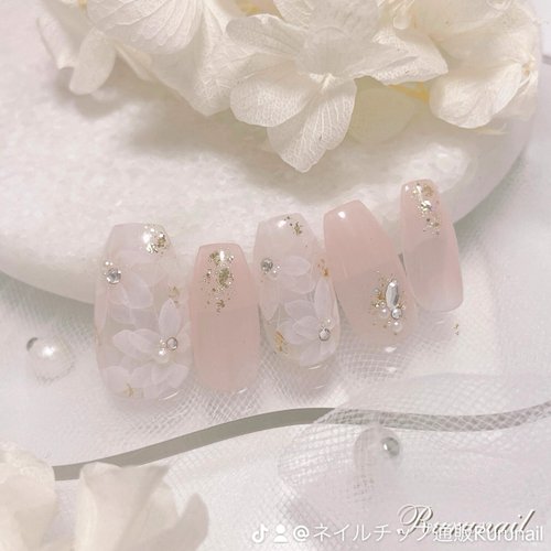 【オーダー】ネイルチップ　手書きフラワーリボンモノトーン　ワンホン韓国　お花 ネイルチップ/フラワー/ネイル/ワンホン/ブライダル/サイズ指定