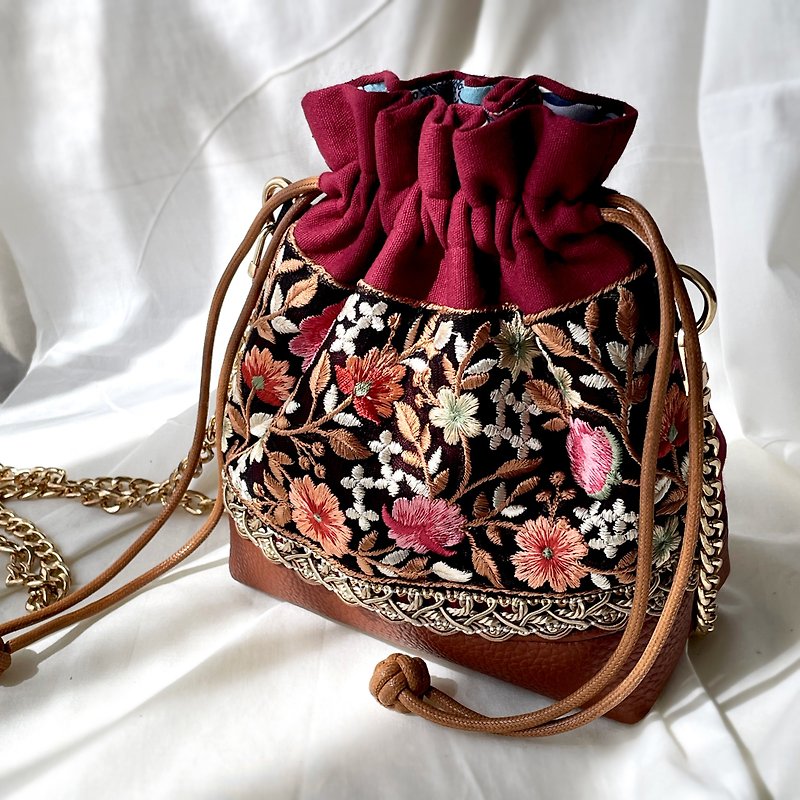 Indian embroidery trim / bucket bag - Drawstring Bags - Faux Leather Red