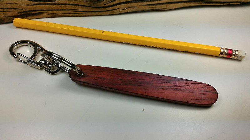 Taiwan rosewood key ring - งานไม้/ไม้ไผ่/ตัดกระดาษ - ไม้ 