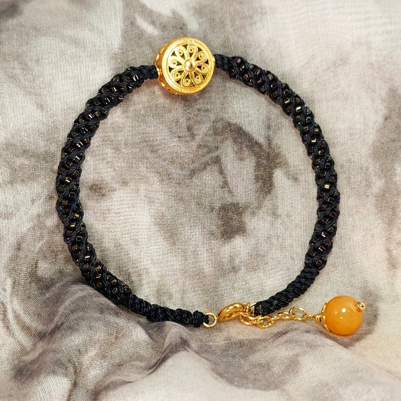 Bracelet filigree round gold-plated accessories glass beads yellow chalcedony beads Wax thread braided bracelet - สร้อยข้อมือ - โลหะ 