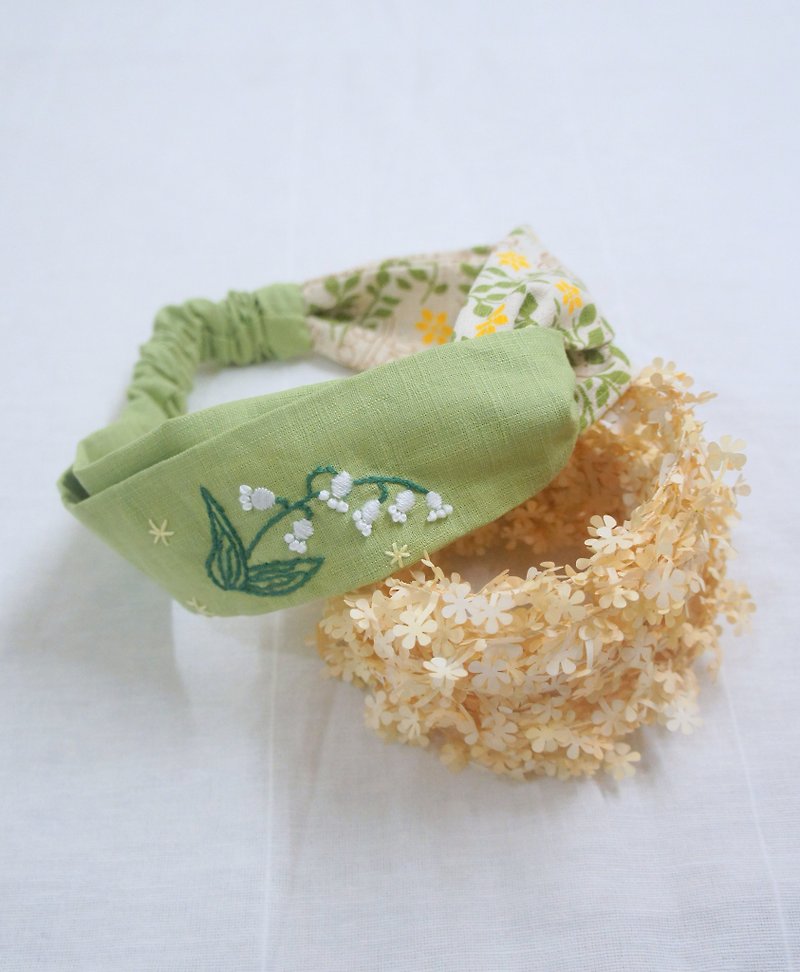 Hand embroidery. The arrival of happiness lily of the valley cross hair band/wide hair band/handmade hair band - Headbands - Cotton & Hemp Green