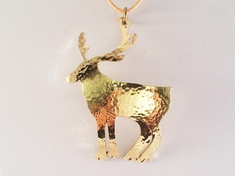 Reindeer ☆ Brass Forged Pendant - สร้อยคอ - โลหะ สีทอง