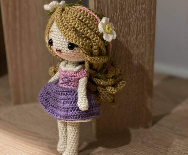 プリンセスラプンツェルニット人形かぎ針編みの人形、手作りの人形、手