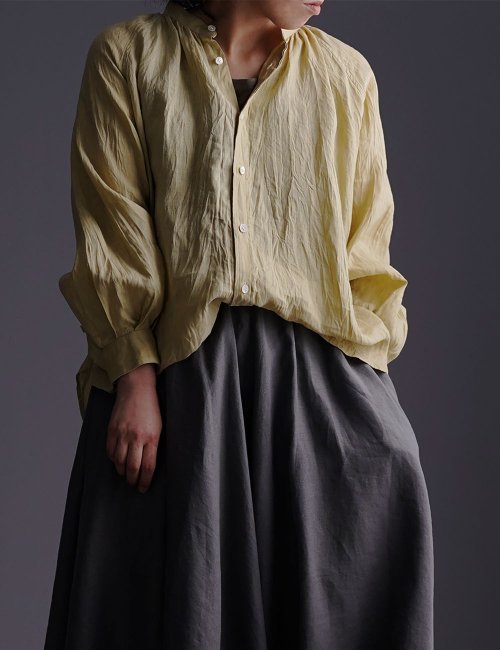 【wafu】 雅亜麻 linen shirt リネンシャツ 薄地 60番手 ハンドワッシャー / 金糸雀色(かなりあいろ) t034a-kou1