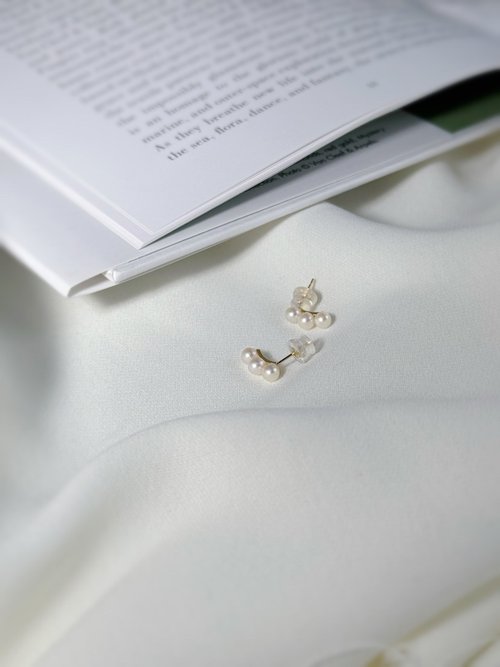 Mikado Jewellery 三元耳環- 18K純金日本Akoya珍珠耳環