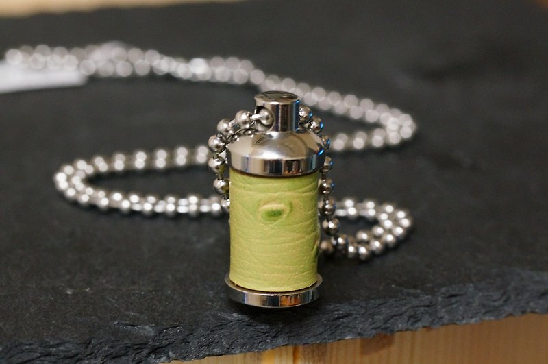 Leather Aroma Jar Necklace - Necklaces - Other Metals 