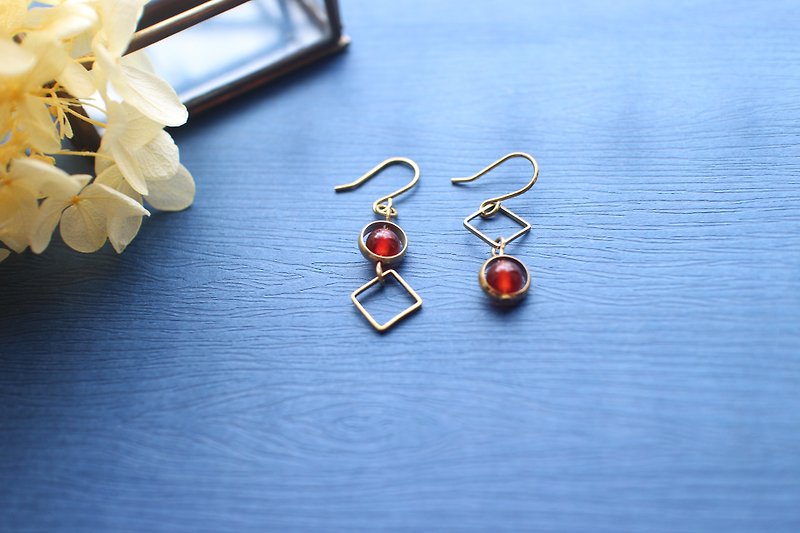 Red autumn-Brass handmade earrings - Earrings & Clip-ons - Copper & Brass Red