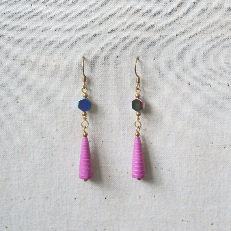 [Small rolls for hand / paper art / jewelry] hexagonal black bile purple Stone national wind earrings - Earrings & Clip-ons - Paper Purple