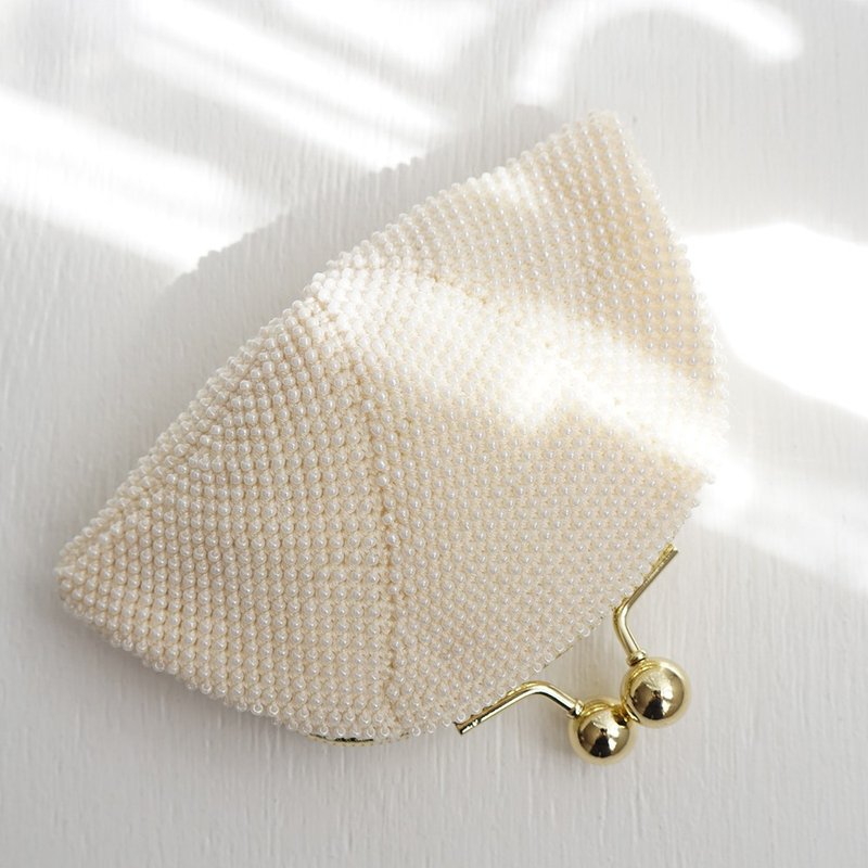Ba-ba handmade Seedbeads crochet pouch No.1463 - ポーチ - その他の素材 ホワイト