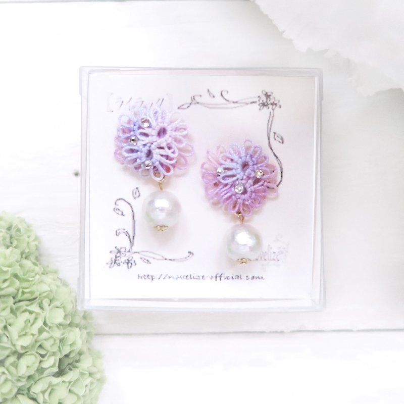 ライラックとコットンパールの耳飾り - 耳環/耳夾 - 繡線 紫色