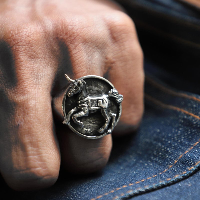 carousel horse ring for men made of sterling silver 925 Minimal style - General Rings - Sterling Silver Silver