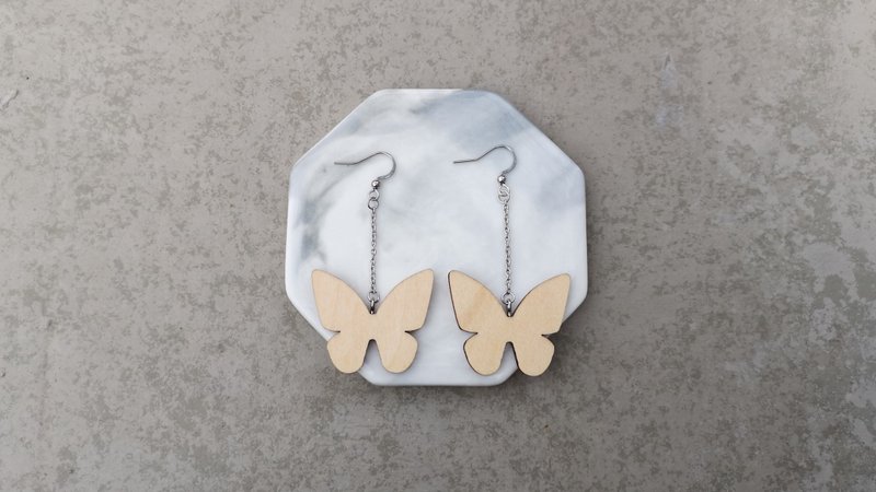 Wooden butterfly ear hooks-earrings Clip-On wooden anti-allergic Stainless Steel Wenqing small fresh - Earrings & Clip-ons - Wood Khaki